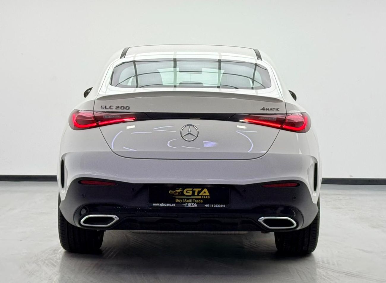مرسيدس بنز GLC 200 2025 Mercedes Benz GLC200 AMG 4MATIC Coupe, 2029 MB Warranty + Service Pack, Very Low Km, GCC