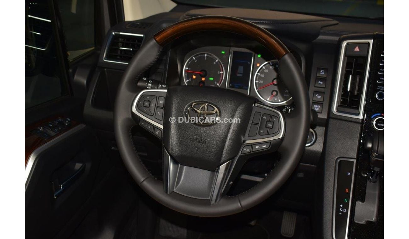 تويوتا جرافينا Premium 2.8L 6 Seat Automatic