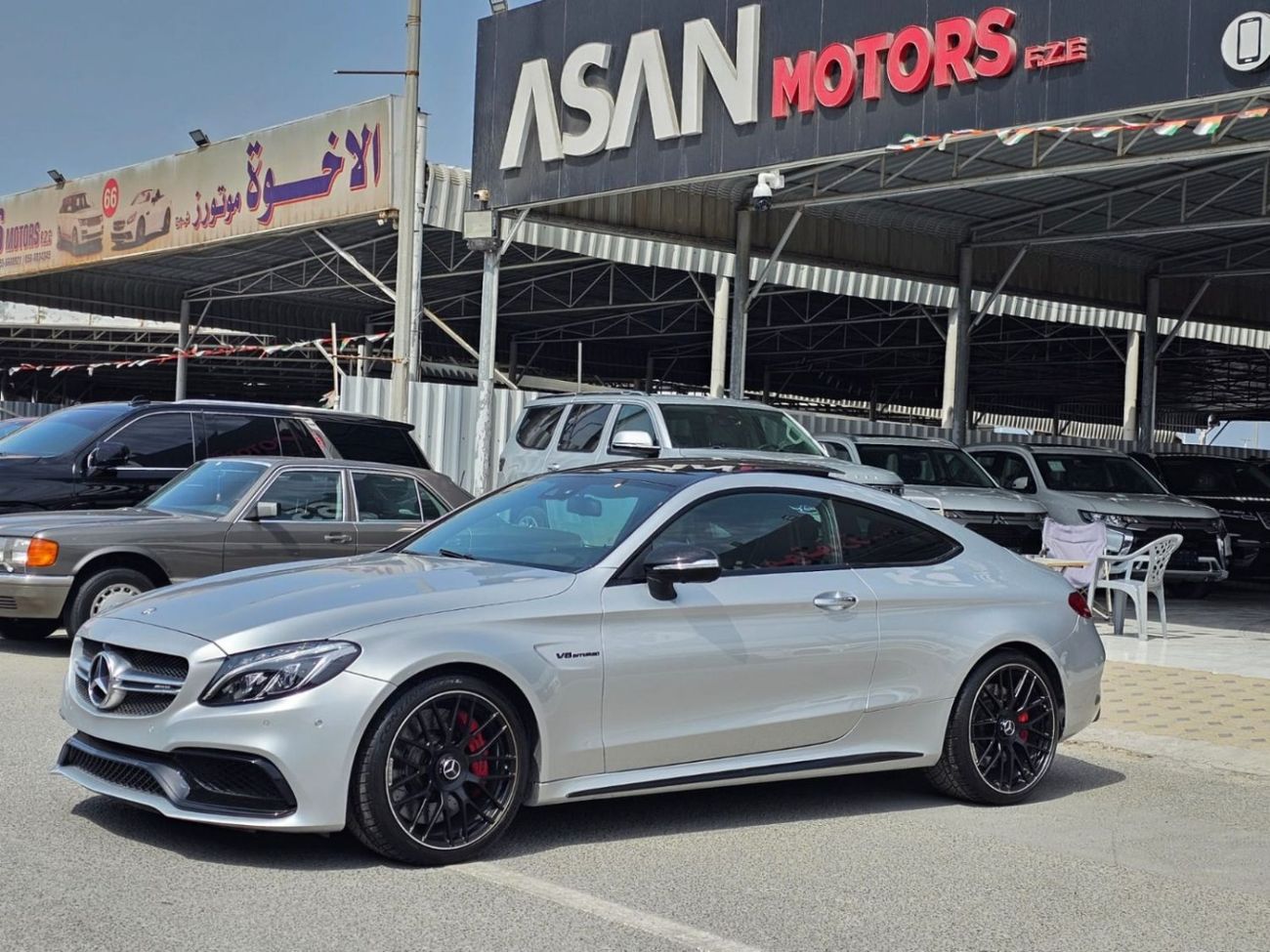 Mercedes-Benz C 63 Coupe Std 4.0L Coupe