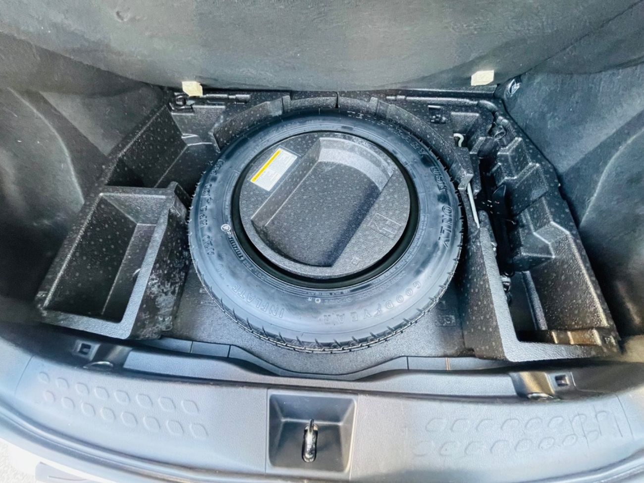 تويوتا CHR C-HR LIMITED PUSH START