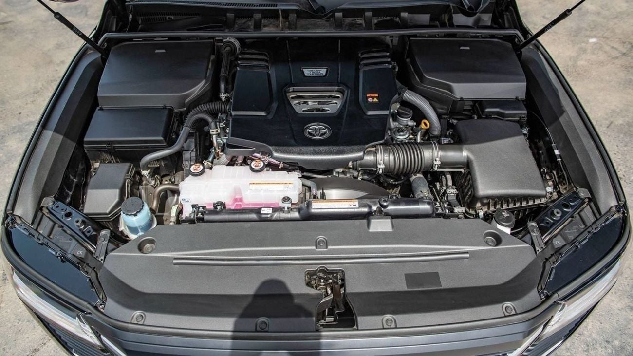 تويوتا لاند كروزر LC300 GXR 3.3D AT MY2025 – BLACK