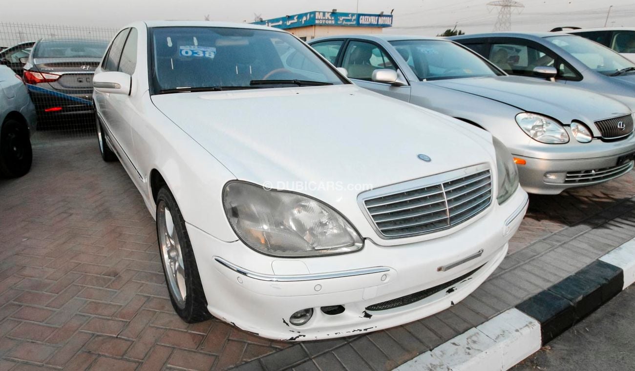 Used Mercedes Benz S500 2000 for sale in Dubai - 8704
