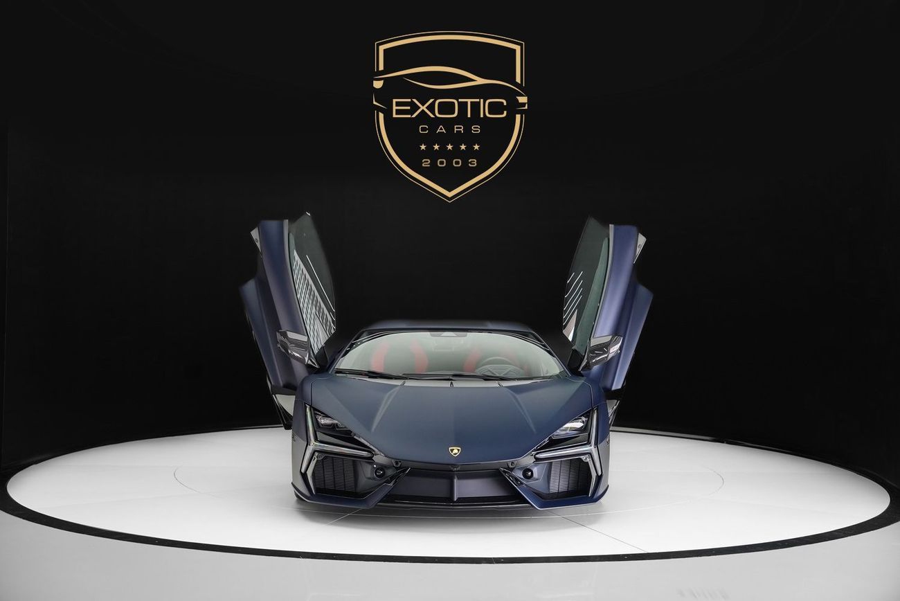 لامبورغيني ريفويلتو 6.5L V12 Hybrid