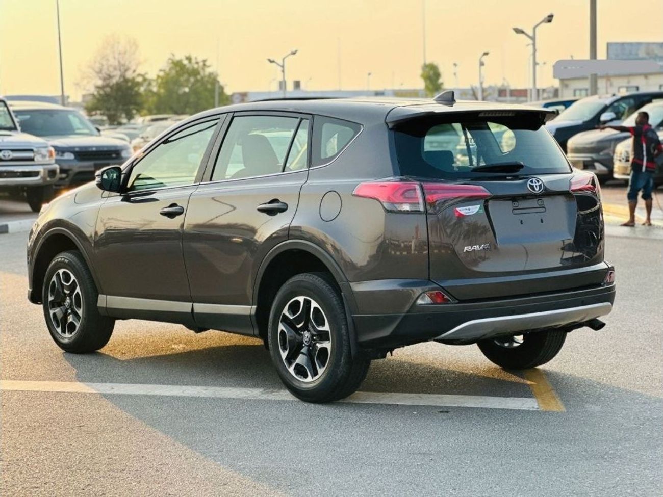 Toyota RAV4 EXCELLENT CONDITION | 2019 | 2.0L PETROL ENGINE | RHD | SUNROOF | REAR VIEW CAMERA