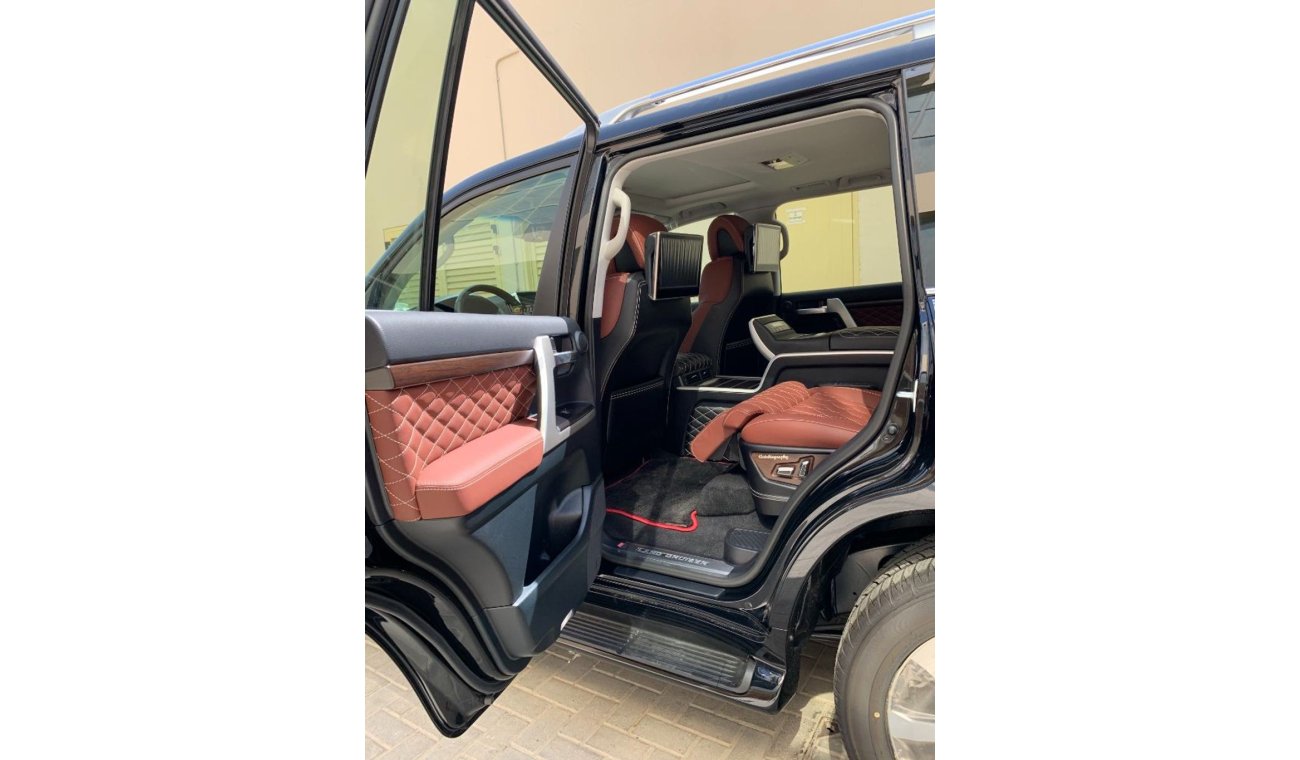 لكزس LX 570 5.7L VXS PETROL FULL OPTION with LUXURY MBS AUTOBIOGRAPHY SEAT WITH SAMSUNG DIGITAL SAFE