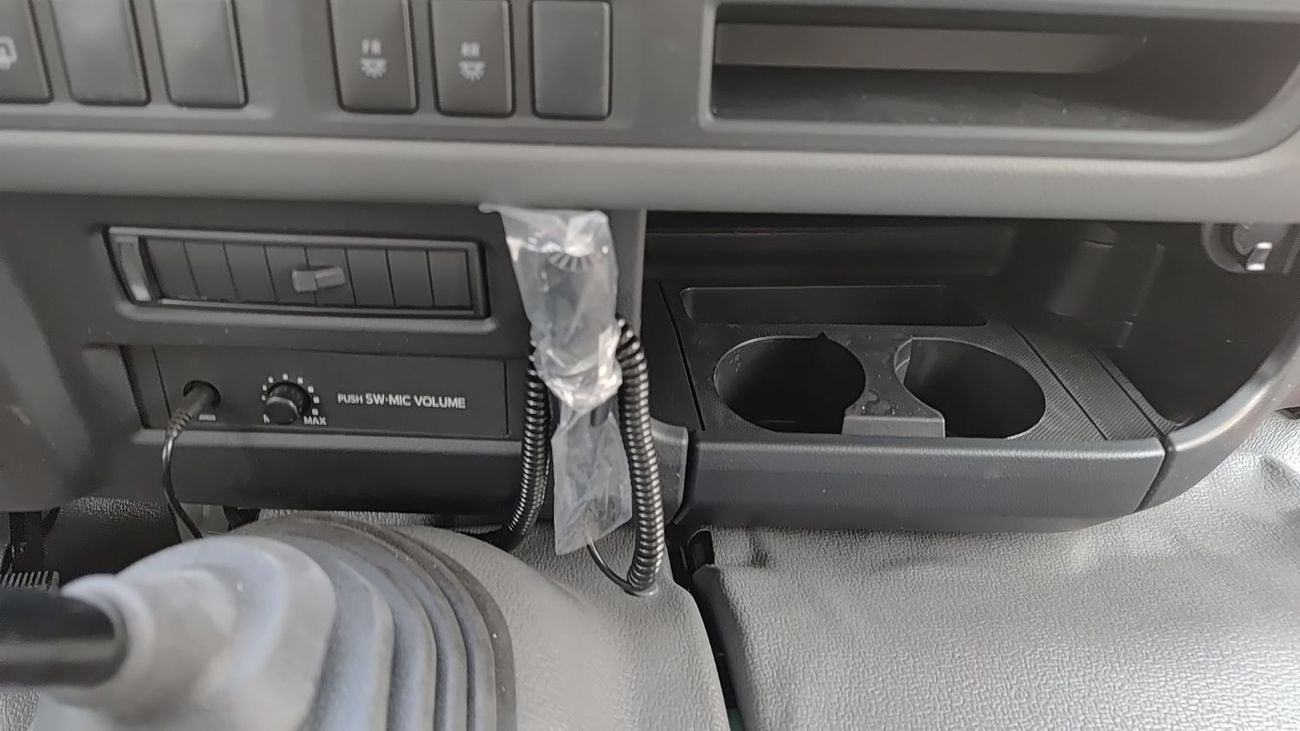 تويوتا كوستر ECTTAE004 - 2025 Toyota Coaster - 4.0L Diesel Manual – 23 Seats, Auto Door, 3PSB, Mic, Baggage Rack 