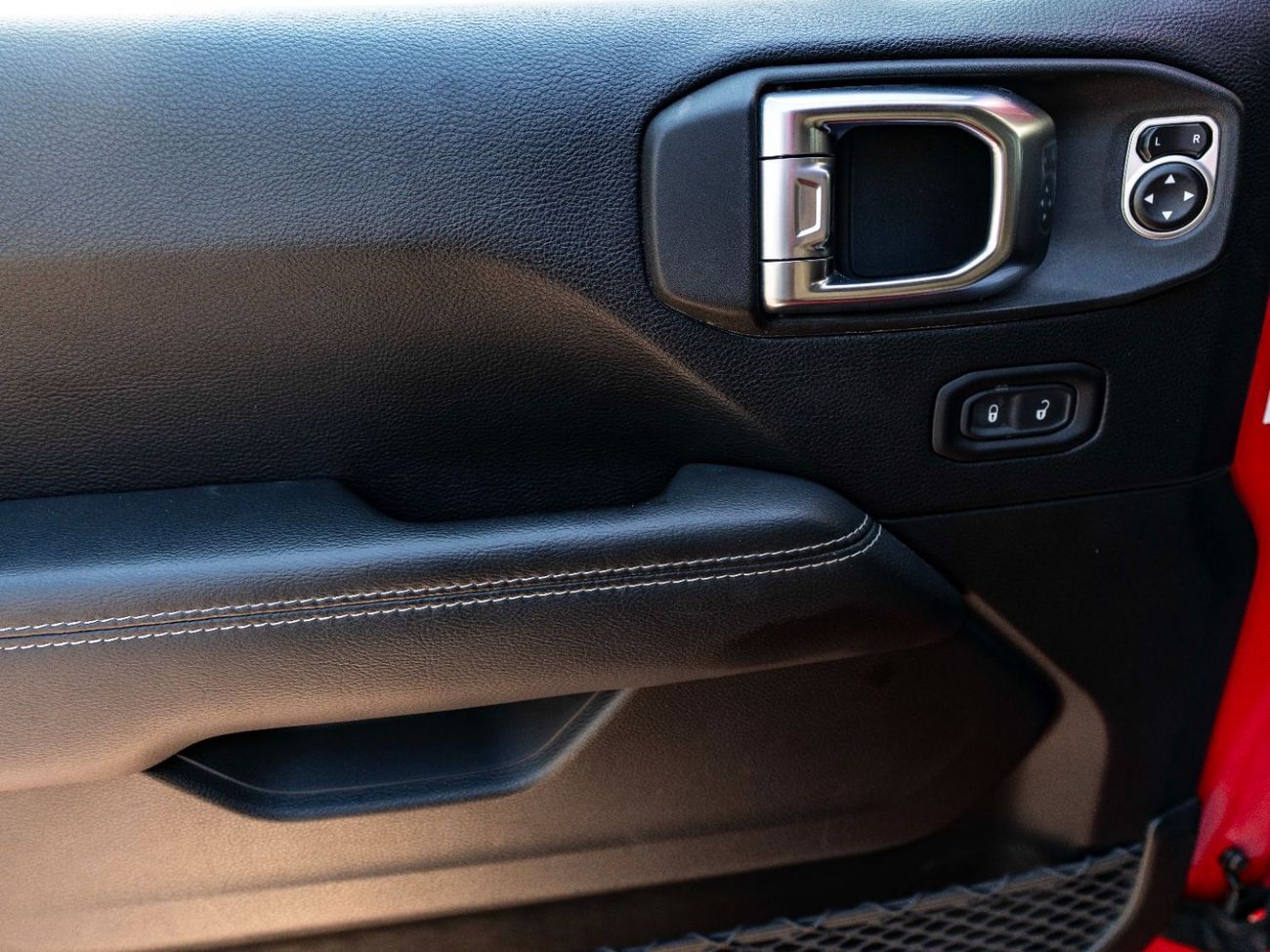 Jeep Wrangler Sahara 3.6L A/T (5 Seater)