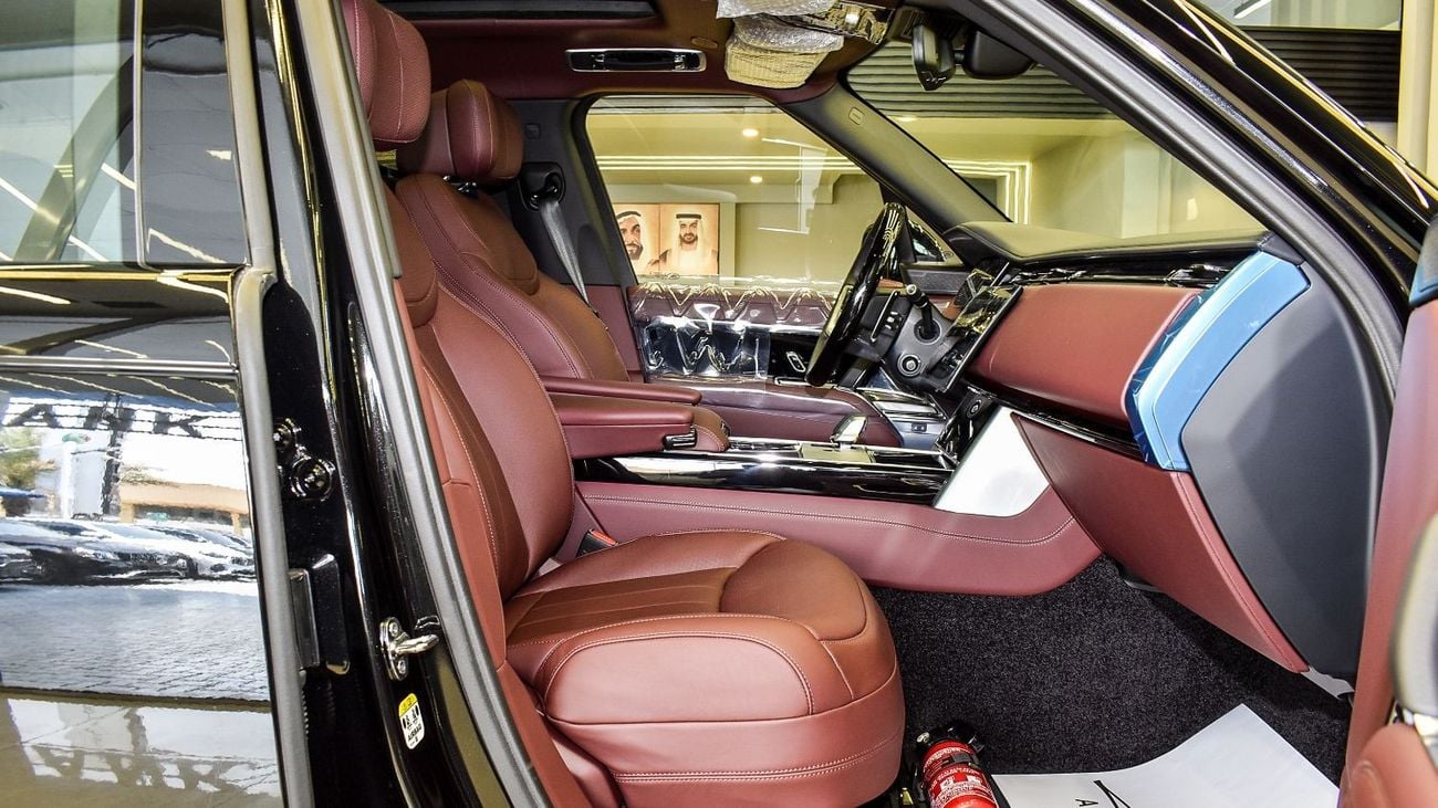 Land Rover Range Rover RANGE ROVER AUTOBIOGRAPHY P530 GCC SPECS MODEL 2024 ZERO UNDER WARRANTY