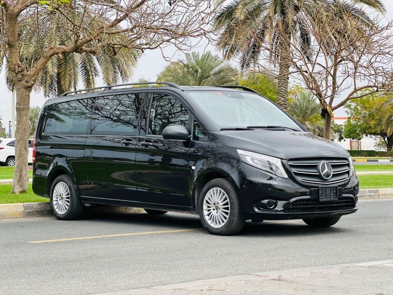 Mercedes-Benz Vito MERCEDES VITO MODEL 2023 GCC SPACE FULL OPTION