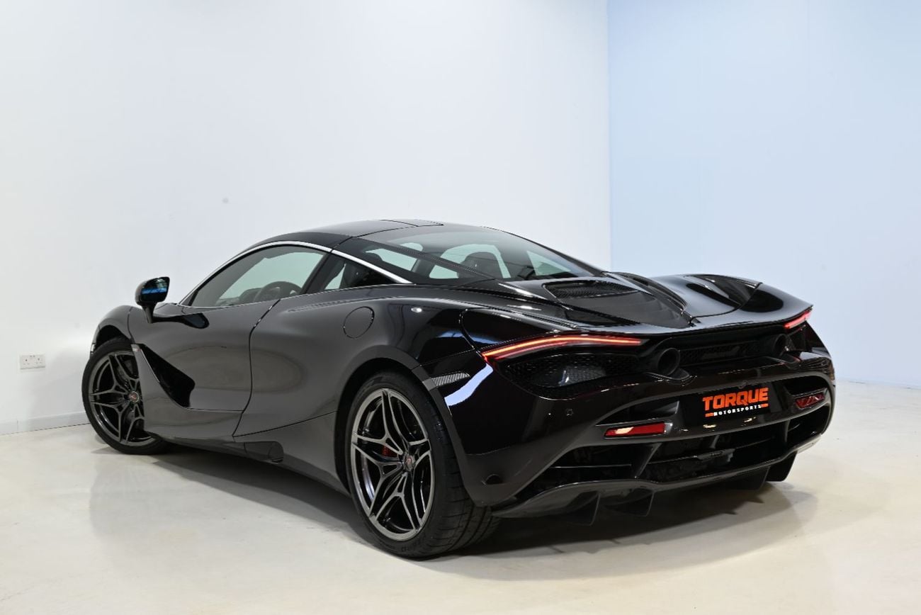 McLaren 720S PERFORMANCE 2018 McLaren 720s Performance, Full Service History, Full PPF, Excellent Condition, GCC