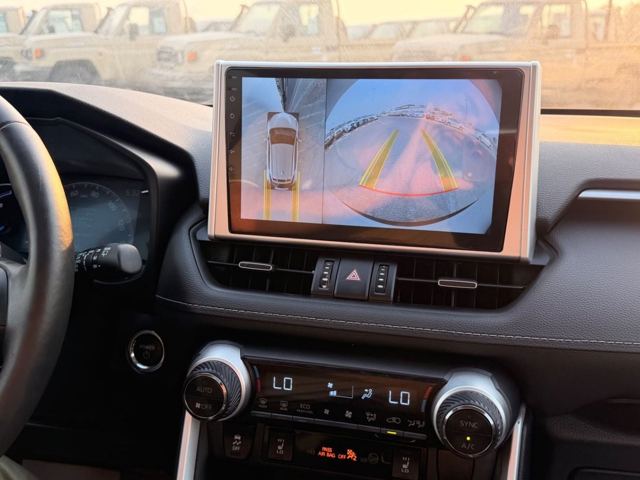 تويوتا راف ٤ LTD HEV تويوتا RAV4 ليميتد هايبرد 2023، دفع رباعي، كاميرا 360 درجة، كاملة المواصفات، مستوردة من الولايات الم