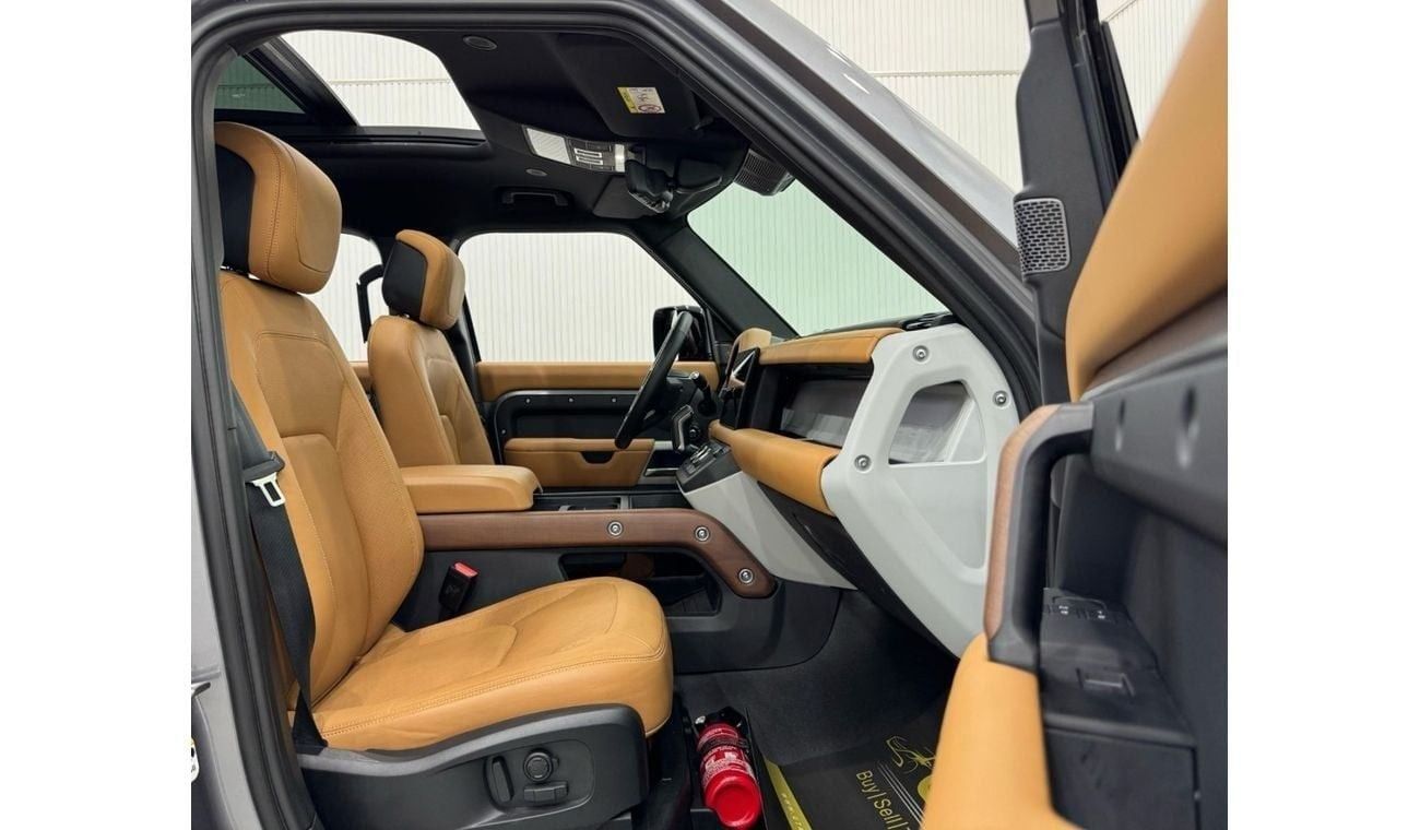 لاند روفر ديفندر P400 110 HSE 3.0L (5 Seater) 2024 Land Rover Defender P400 110 HSE, 2028 Land Rover Warranty + Servi