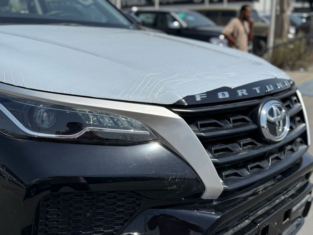 Toyota Fortuner TOYOTA FORTUNER 2.7L Petrol 4X4 Full Option 2025 Model