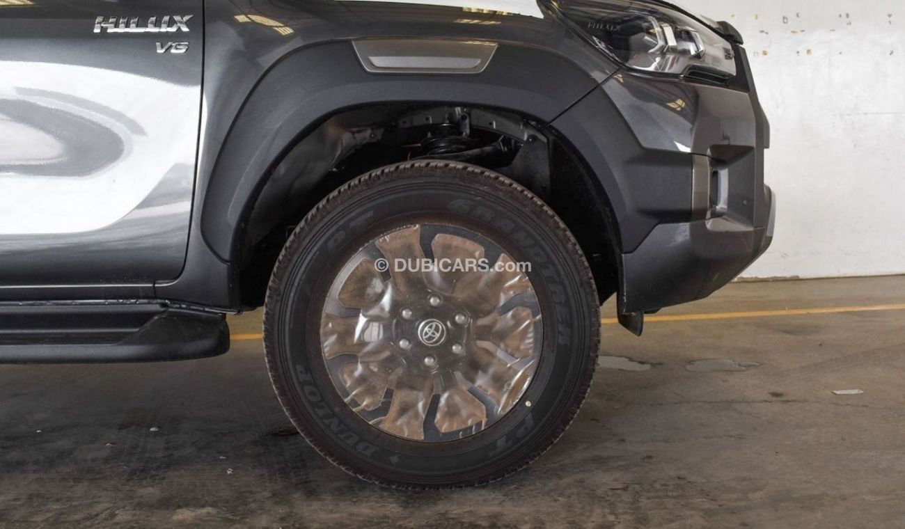 Toyota Hilux 2023 Toyota Hilux 4x4 DC 4.0 Adventure HI P AT - Grey inside black - Export Only