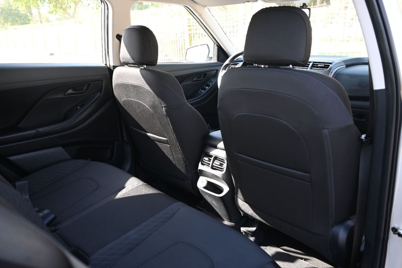 هيونداي كريتا RAMADAN OFFER - EMI 950 AED - HYUNDAI CRETA SMART 2023 - O.P - BRAND NEW CONDITION