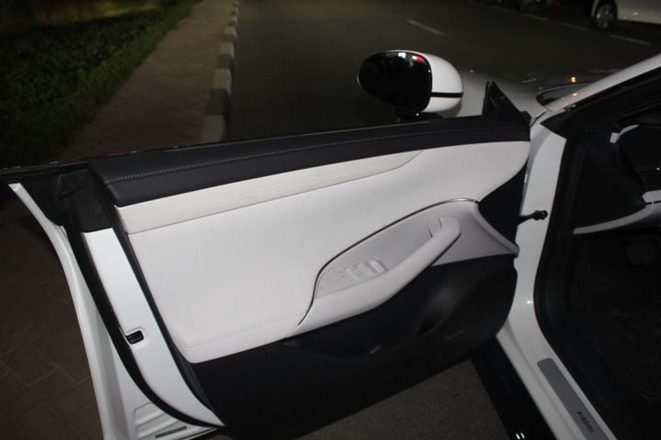 Xiaomi SU7 RWD