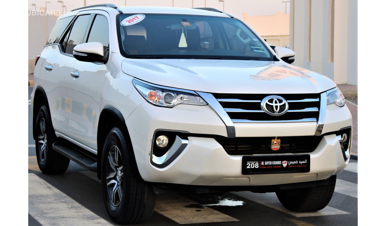 Toyota Fortuner Toyota Fortuner GXR 2017 GCC 4 Cylinder in excellent condition without paint without accidents, very