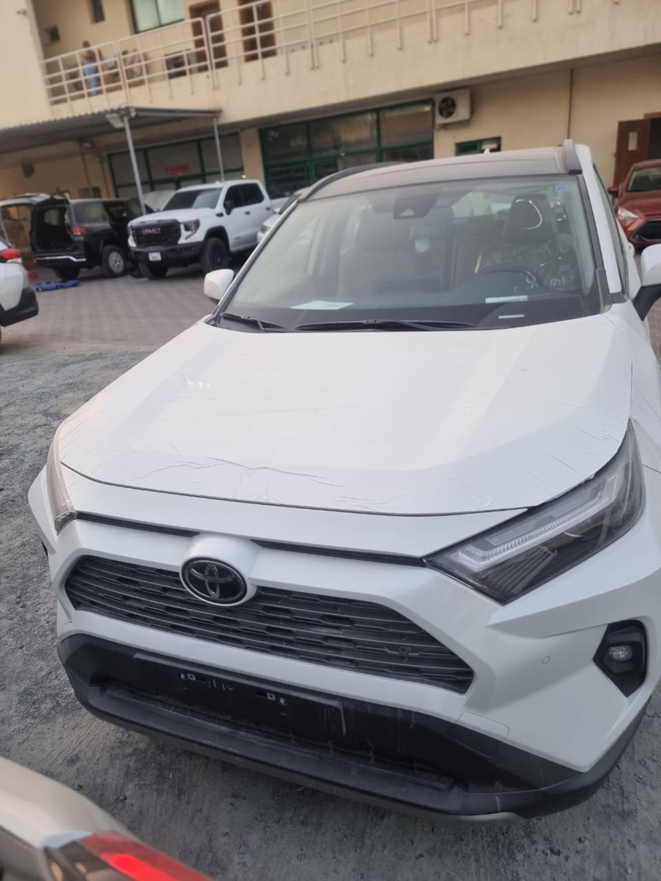 Toyota RAV4 2.5L Hybrid Limited , Electric Seat, Radar, Panoramic Roof, Model 2025 For Export, Saudi Specs