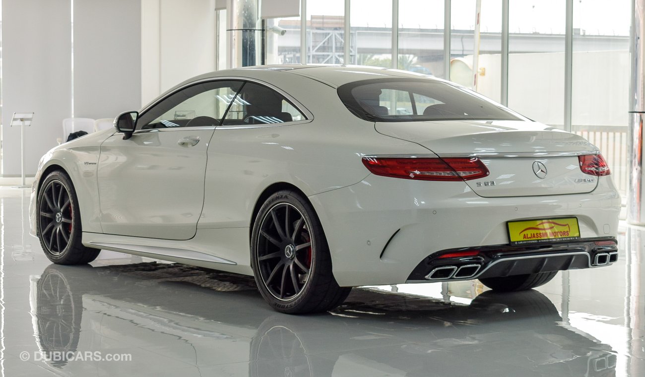 Mercedes-Benz S 63 AMG Coupe V8 BITURBO