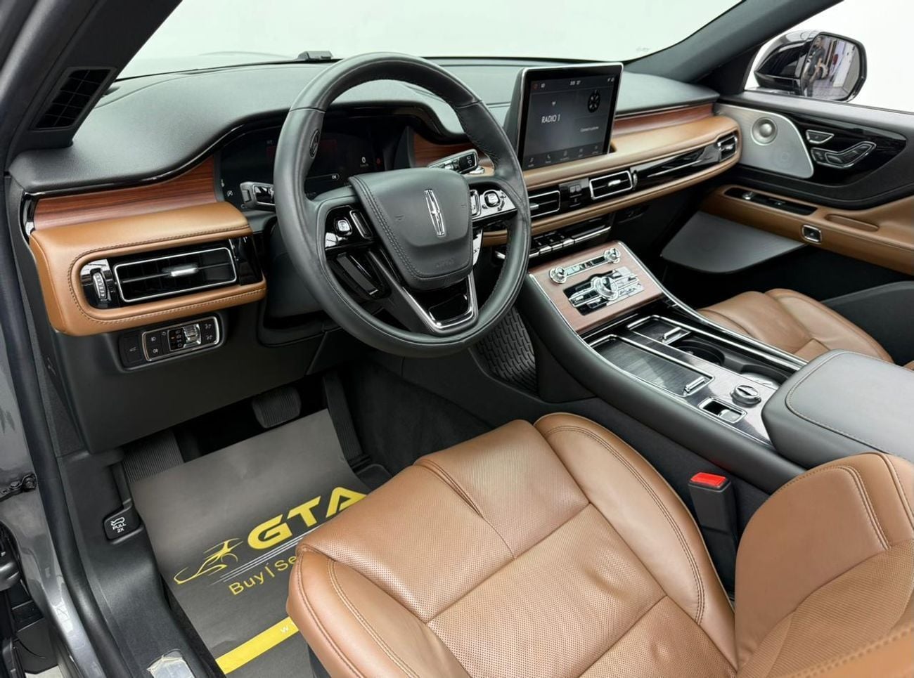 لينكولن أفياتور Reserve 3.0L 2023 Lincoln Aviator Reserve, 2028 Lincoln Warranty + Service Pack, 7 Seater, Fully Loa