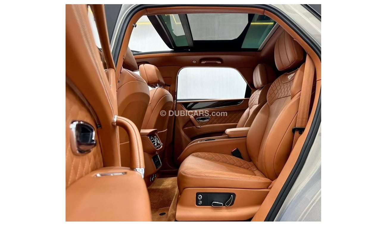 Bentley Bentayga Special Edition 2017 Bentley Bentayga Mulliner Edition, Warranty, Full Service History, Low Kms, GCC