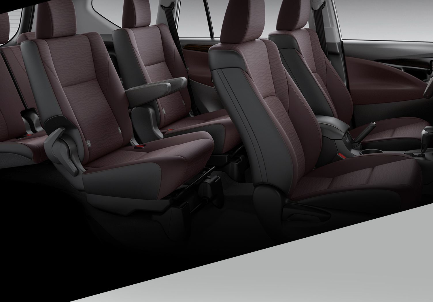 Toyota Innova interior - Seats