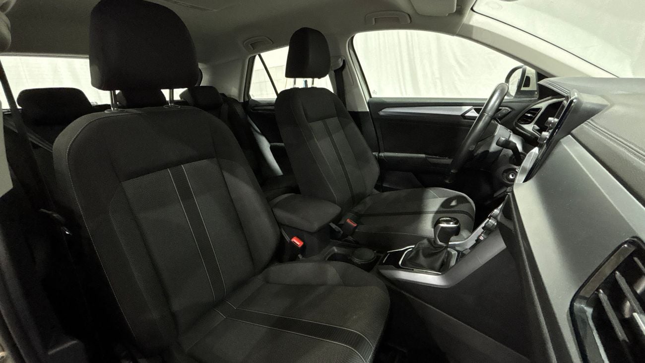 Volkswagen T-ROC 2024 LIFE+ | AED 1050/Month | 0 DP | 30 Day Return | Warranty | Service History