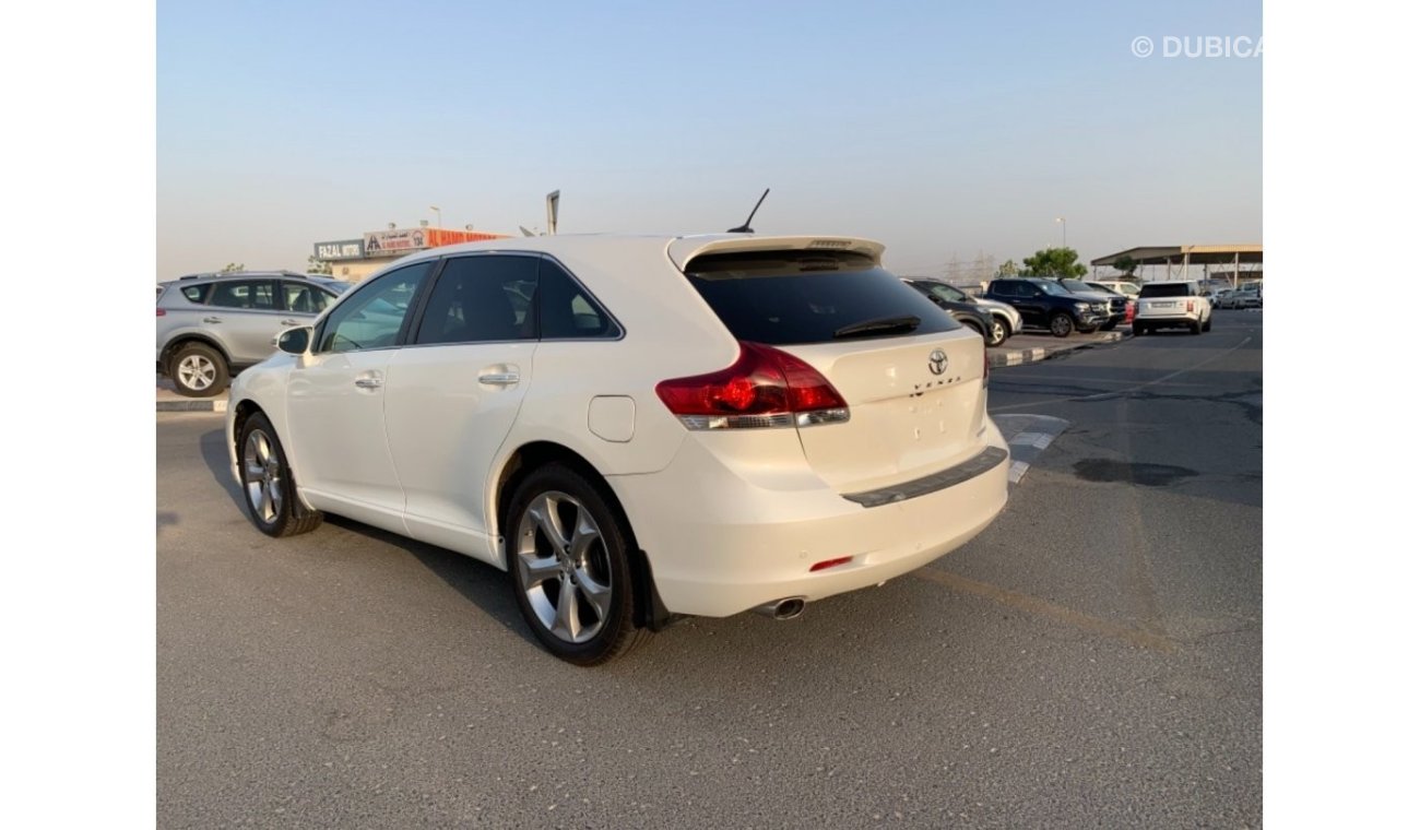 تويوتا فينزا LIMITED EDITION PANORAMIC VIEW 3.5L V6 2015 AMERICAN SPECIFICATION