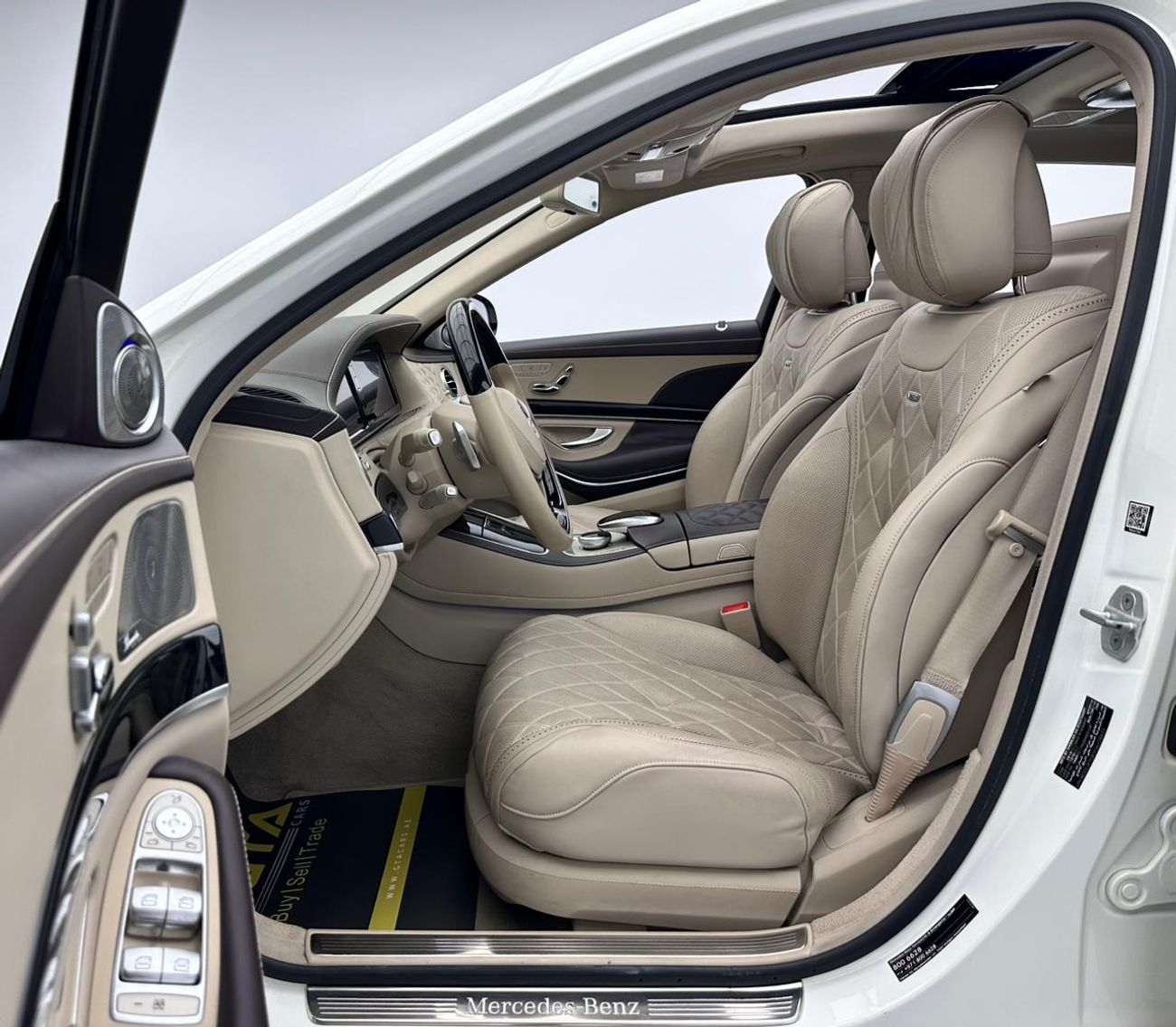 Mercedes-Benz S 600 Maybach 6.0L 2016 Mercedes-Maybach S600, Full Service History, Excellent Condition, GCC