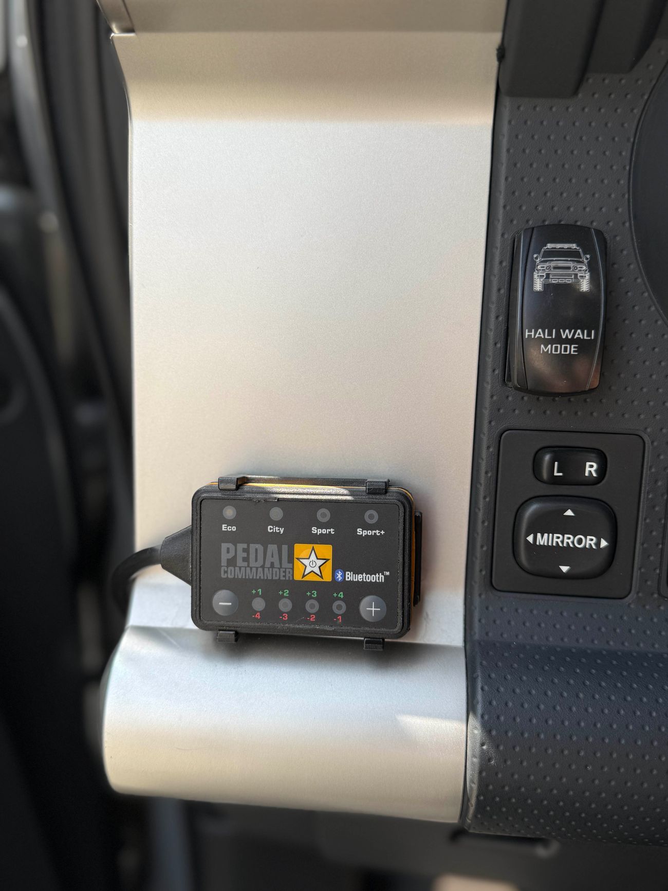 Toyota FJ Cruiser VXR 4.0L