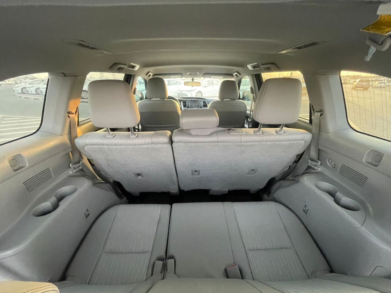 Toyota Highlander 2016 Toyota Highlander LE MidOption+ 3.5L V6 - AWD 4x4 - Side Step - 7 Seater - Trunk Auto -