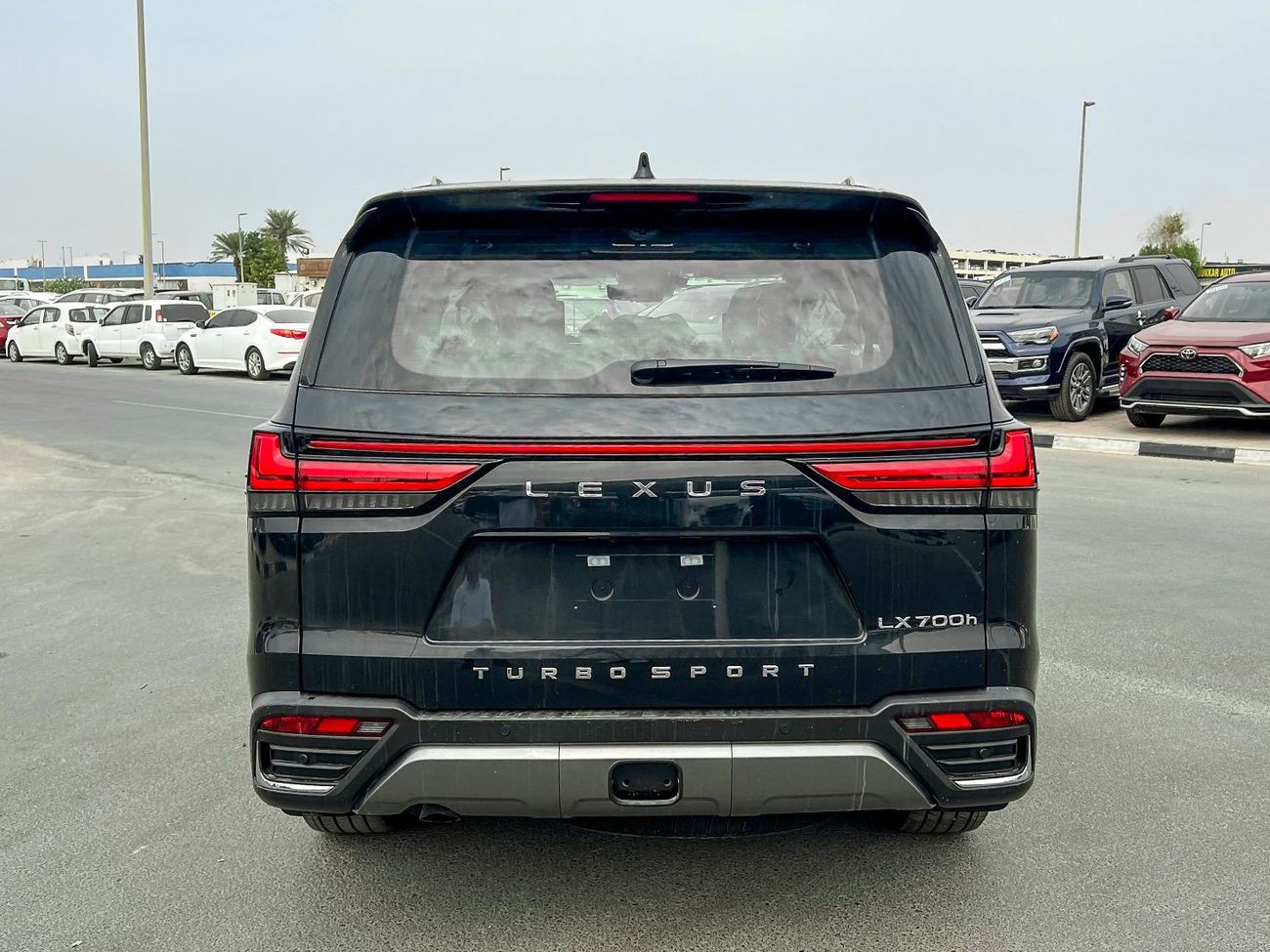 لكزس LX 700h EXPORT ONLY - LEXUS 700h 3.5L TWIN TURBO V6 TURBO SPORT