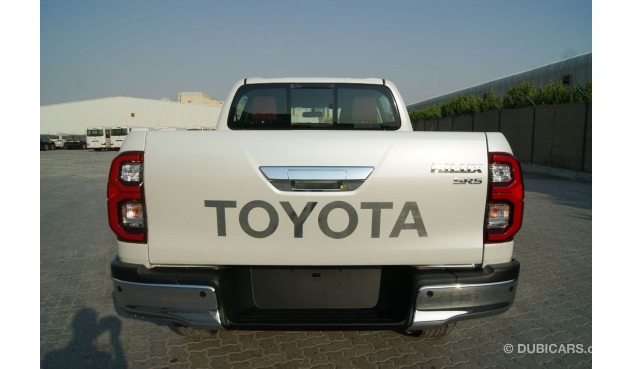 تويوتا هيلوكس 4.0L V6 Petrol Double Cab GLX Auto