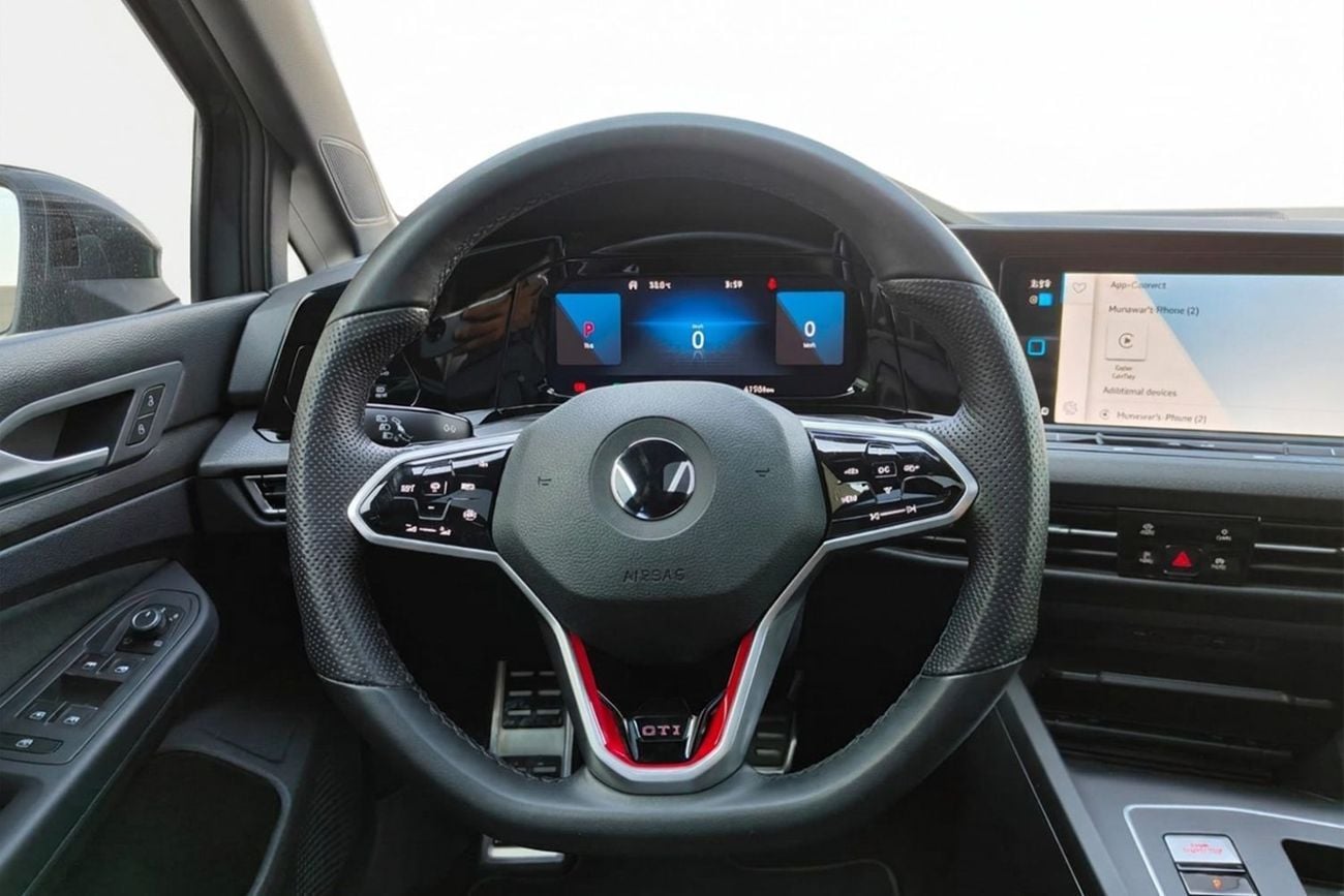 فولكس واجن جولف GTI