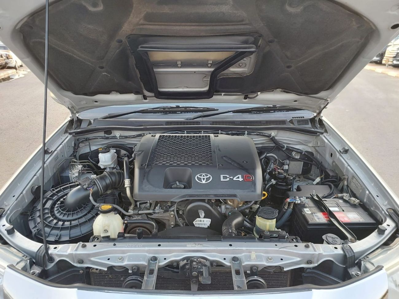 Toyota Hilux TOYOTA HILUX PICK UP RHD 2014 MODEL 3.0 L DIESEL AUTOMATIC(PM64342)