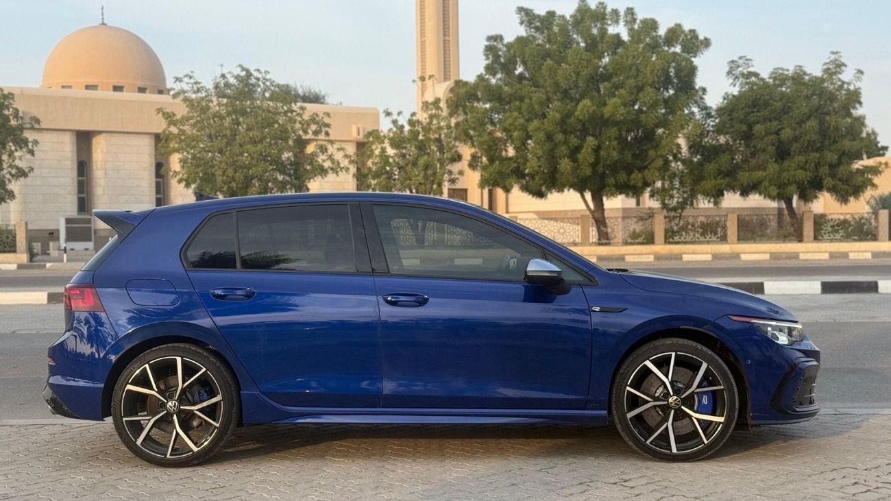 Volkswagen Golf R Base 2.0T