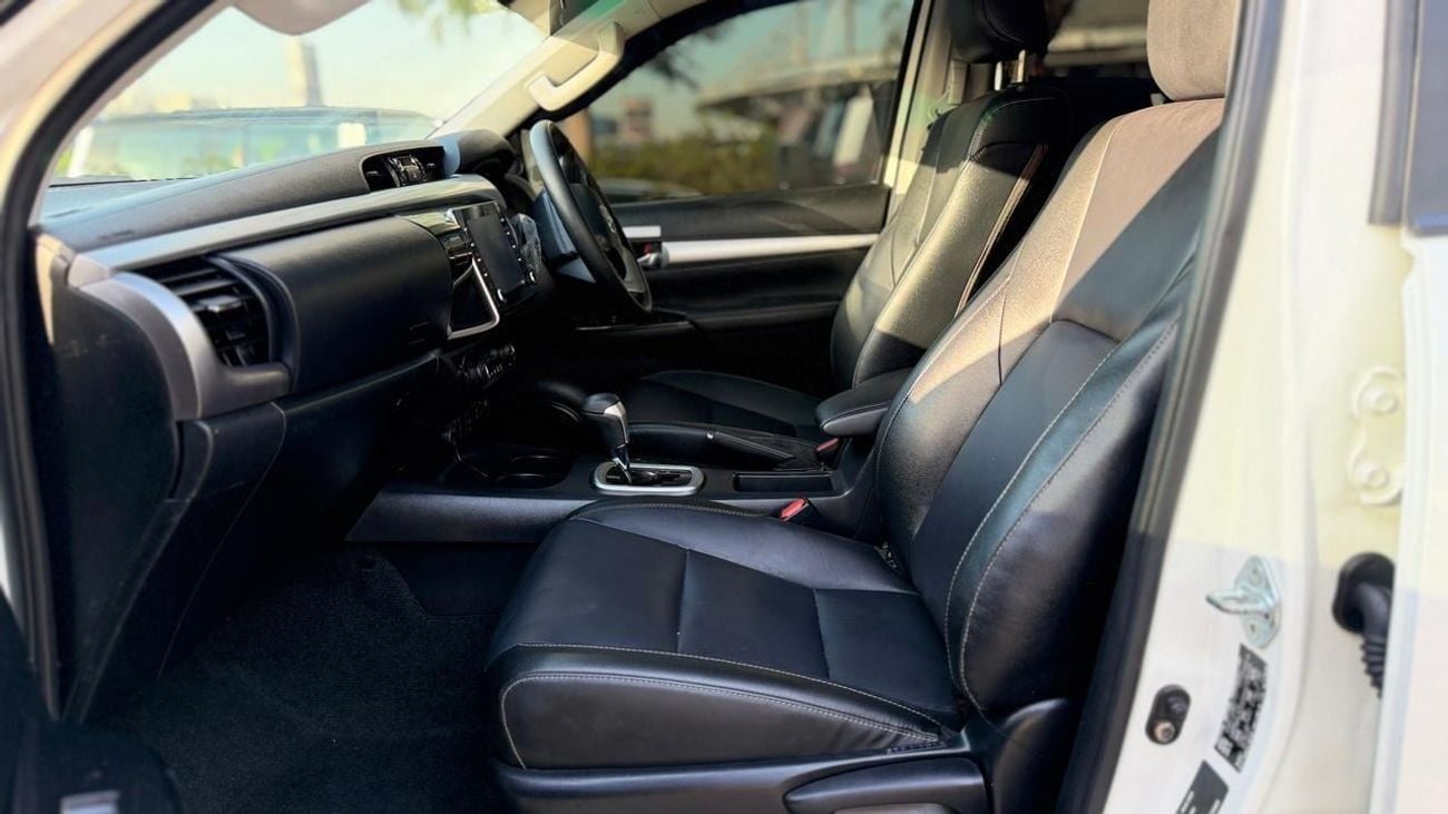 Toyota Hilux ADVENTURE GR kitt install