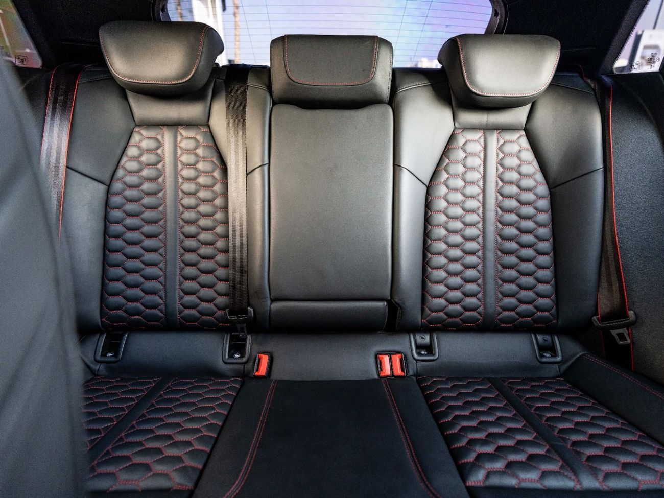 Audi RS3 TFSI quattro 2.5L Sportback