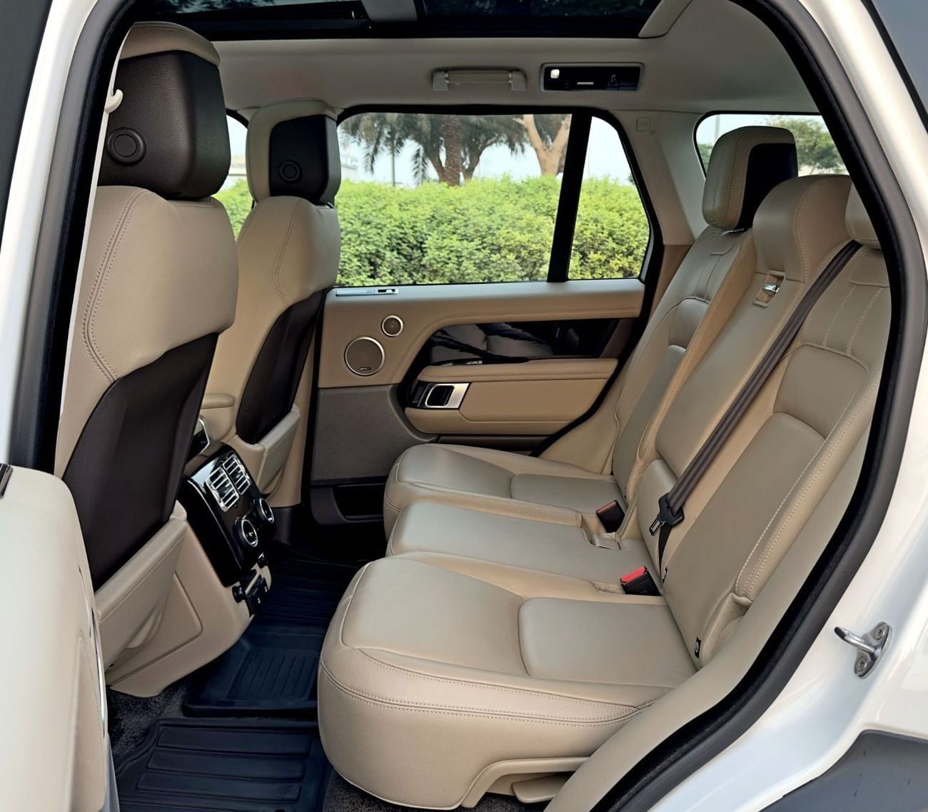 Land Rover Range Rover HSE 3.0L (380 HP)