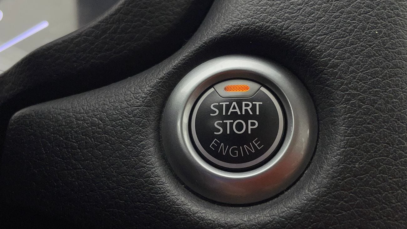 نيسان إكستيرا TITANIUM 2.5 | بدون دفعة مقدمة | اختبار القيادة في المنزل