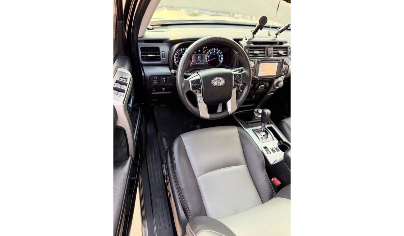 تويوتا Runner4 TOYOTA 4Runner SR5 premium Full Option