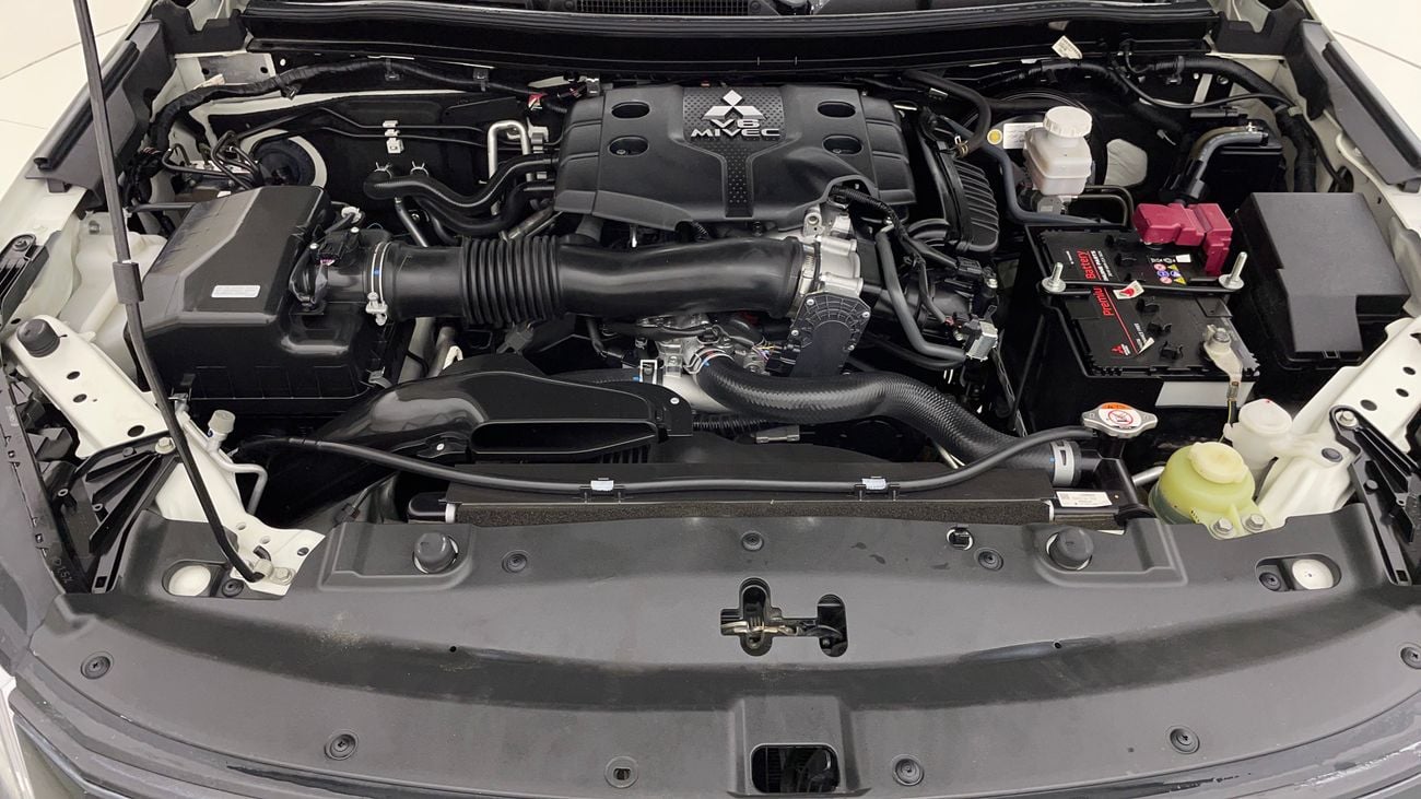 ميتسوبيشي مونتيرو سبورت GLS HIGHLINE PRIME EDITION 3 | بدون دفعة مقدمة | اختبار القيادة في المنزل