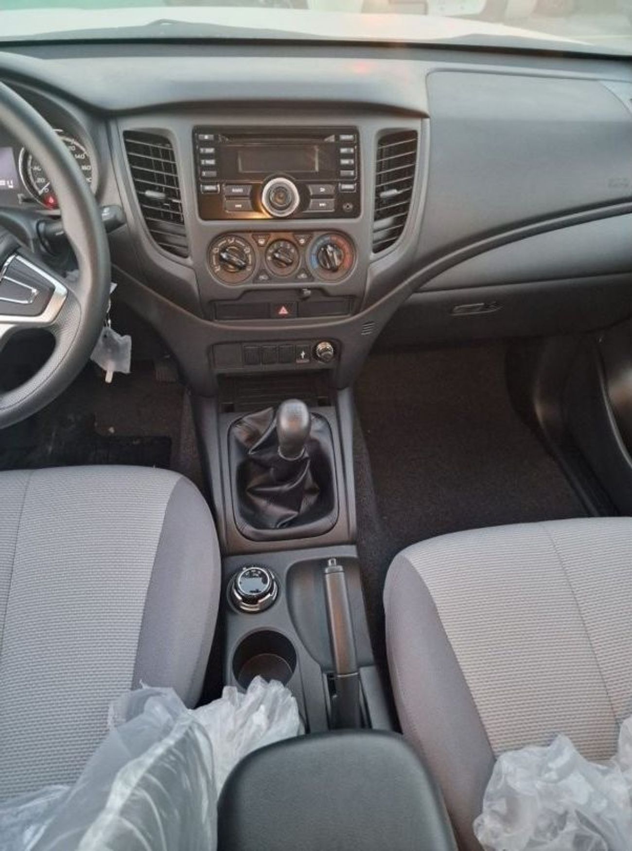 Mitsubishi L200 L200 Full Option 4WD Manual Diesel