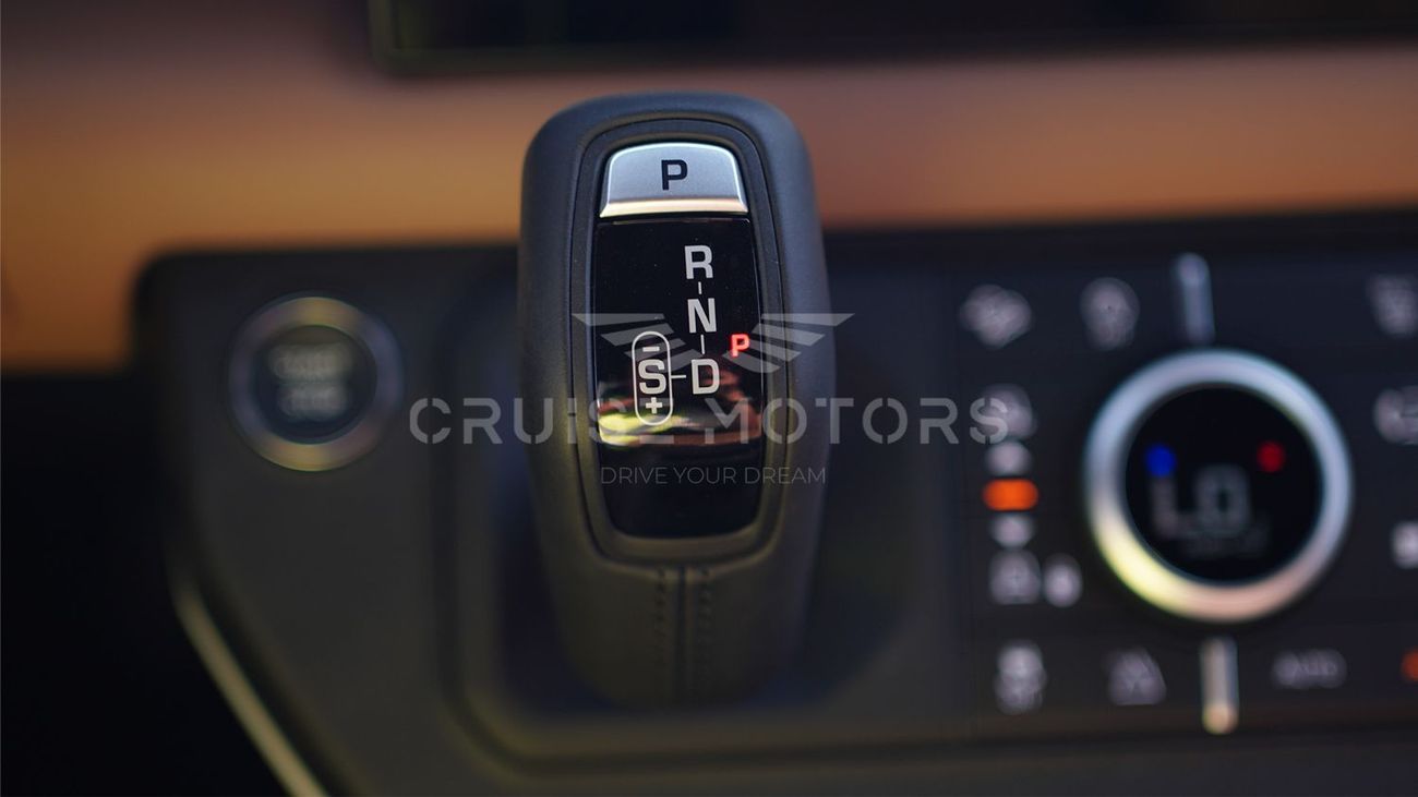 Land Rover Defender P400 110 X-Dynamic SE 3.0L (5 Seater) | LHD | SANTORINI BLACK | WITH 5-YR WARRANTY