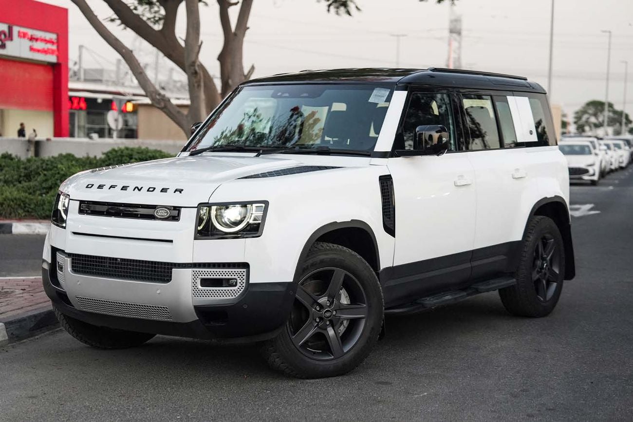 لاند روفر Defender 110 Land Rover Defender 110 D300 SE (Right Hand)