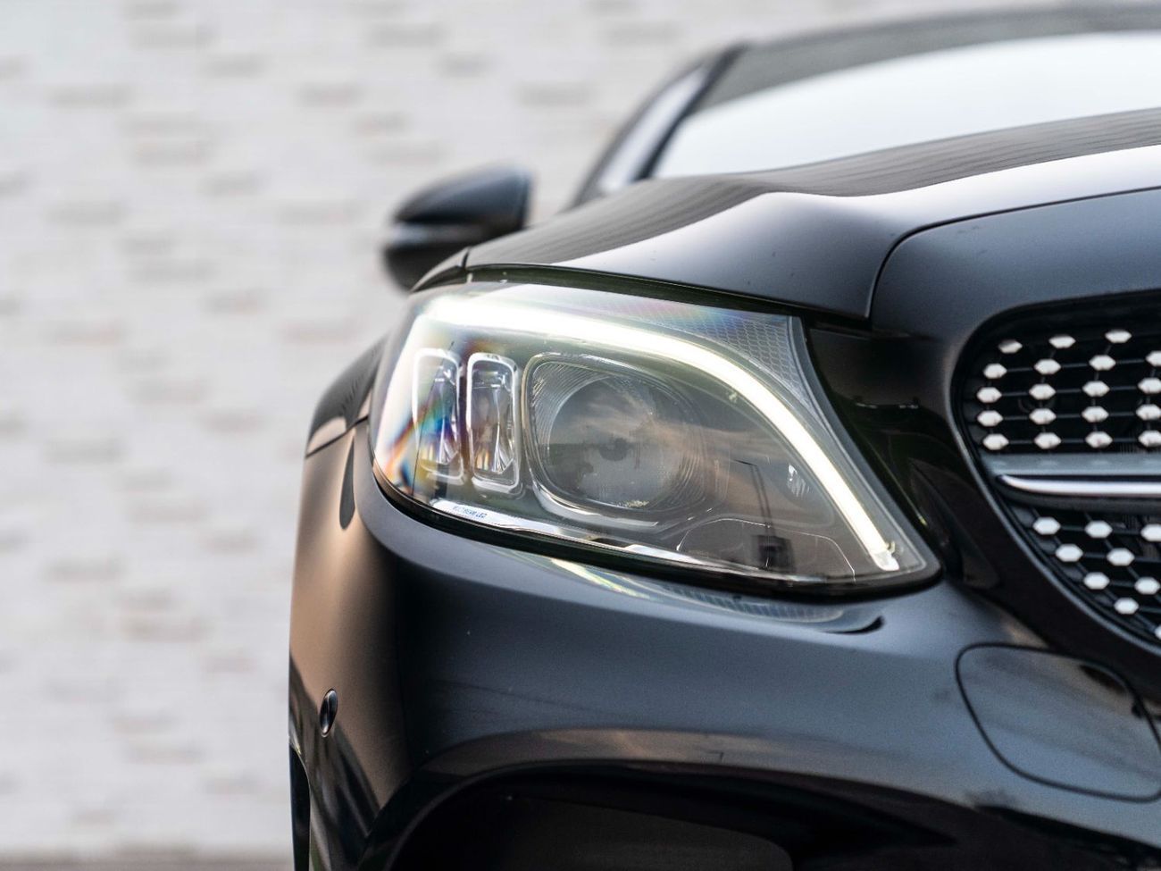 Mercedes-Benz C 200 Premium 2.0L