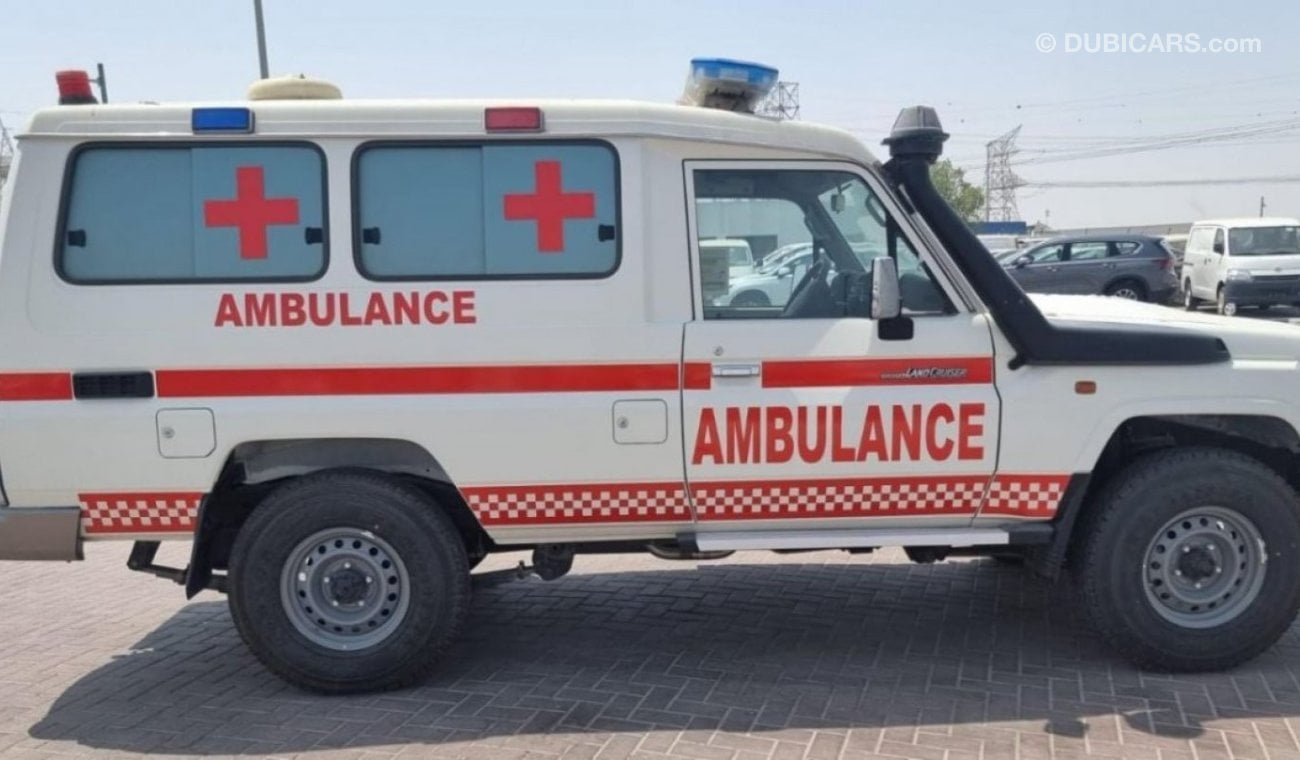 تويوتا لاند كروزر هارد توب TOYOTA LC HTOP AMBULANCE 4.0 PETROL V6