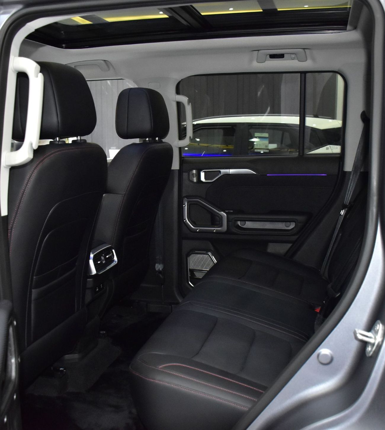 Jetour T2 EXCELLENT DEAL for our Jetour T2 4x4 ( 2025 Model ) in Silver Color Chinese Specs