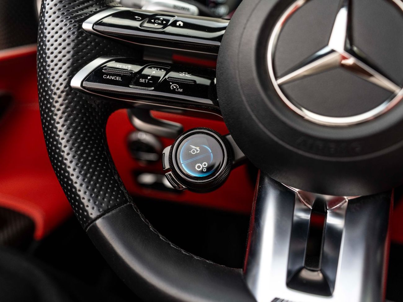 Mercedes-Benz SL 63 AMG Roadster SE Performance