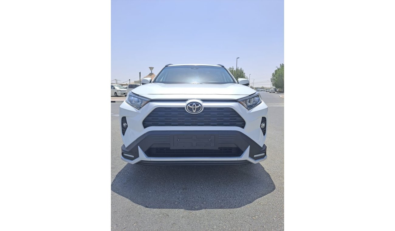 تويوتا راف ٤ TOYOTA RAV4 FULL OPTION